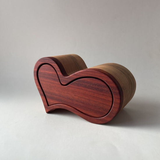 Picture of Bandsaw Wooden Jewelry Box-Heart